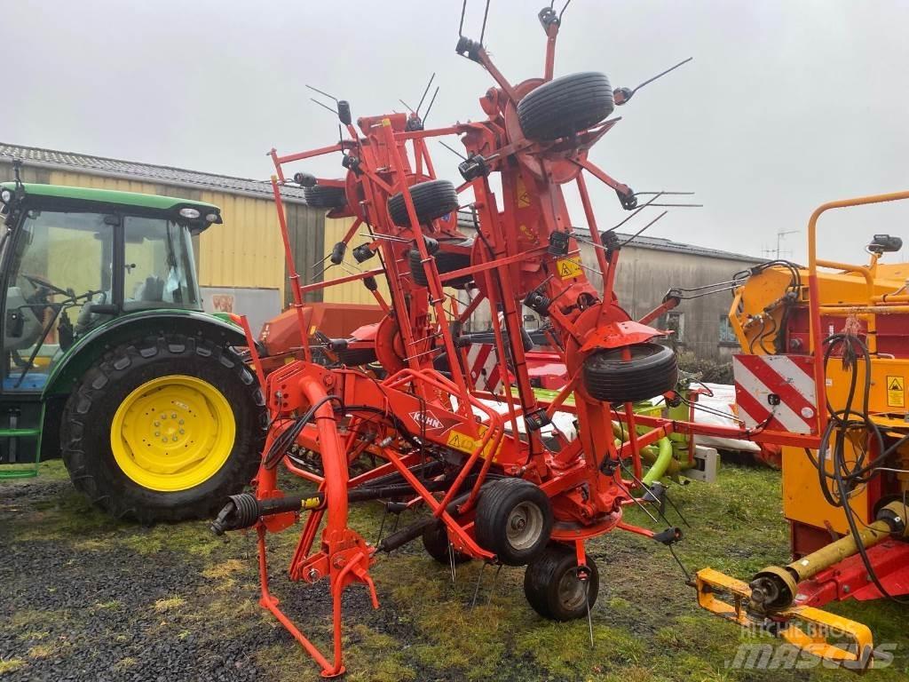Kuhn GF8702 Гребла и сенообръщачки