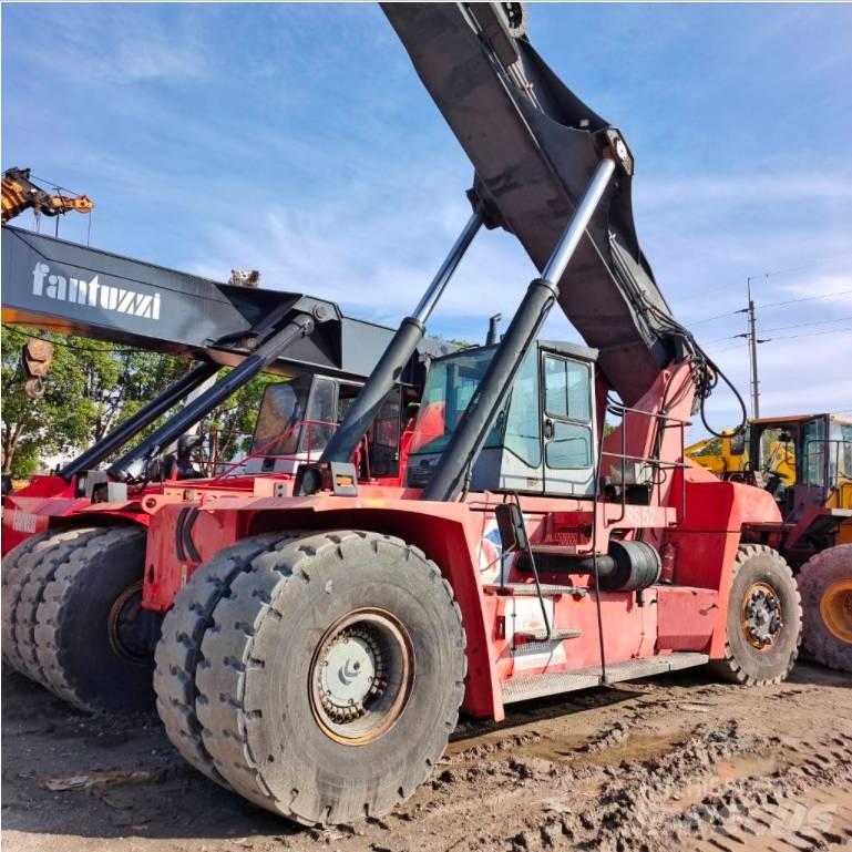 Fantuzzi CS 45 KM Кари повдигачи на контейнери
