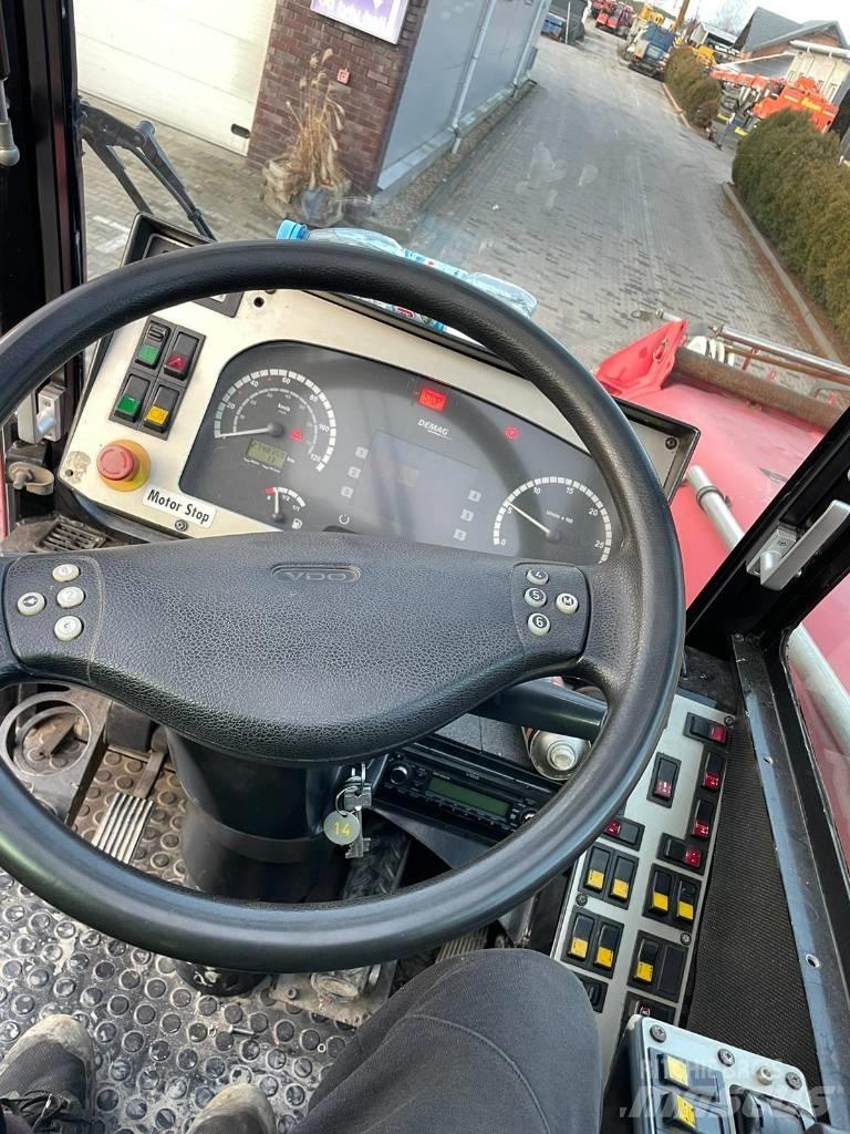 Demag AC 60 City Всъдеходни кранове