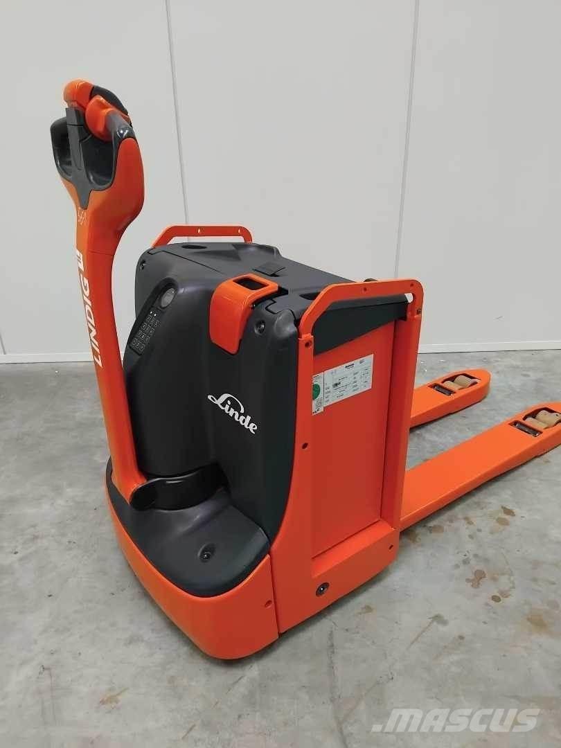 Linde T18 Колички високоповдигачи с теглич