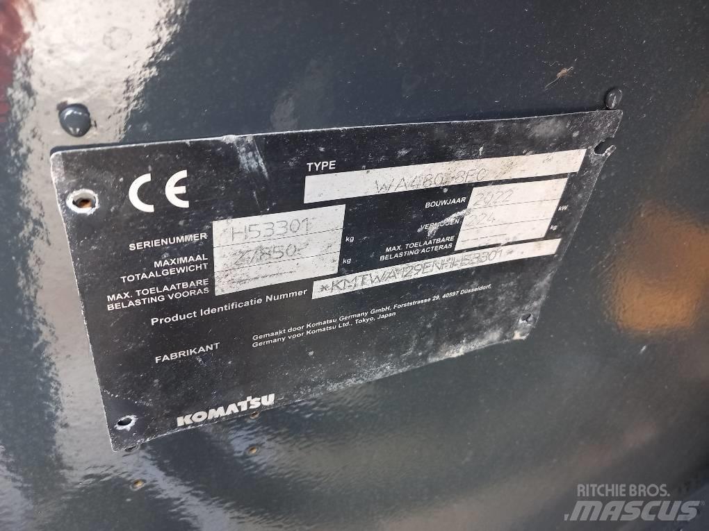 Komatsu WA480-8E0 Колесни товарачи