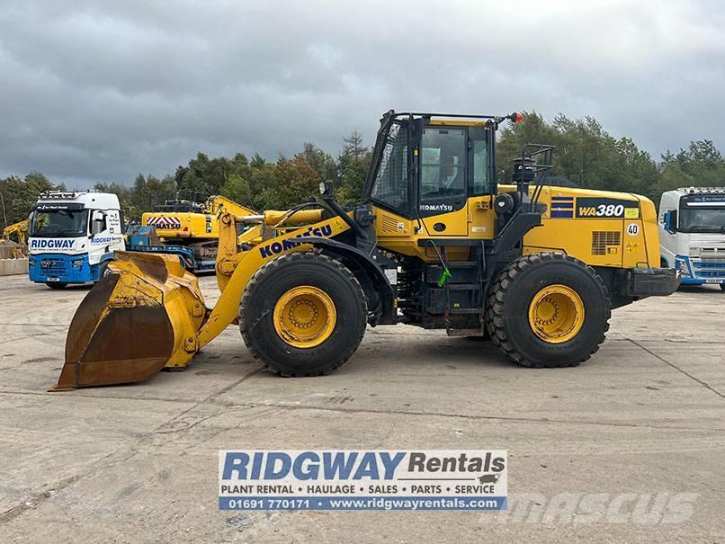 Komatsu wa380 Колесни товарачи