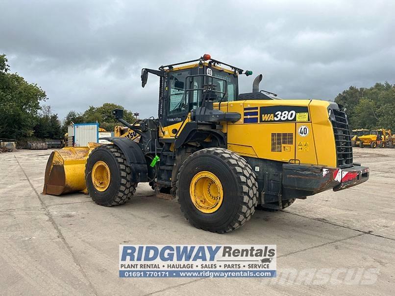 Komatsu wa380 Колесни товарачи