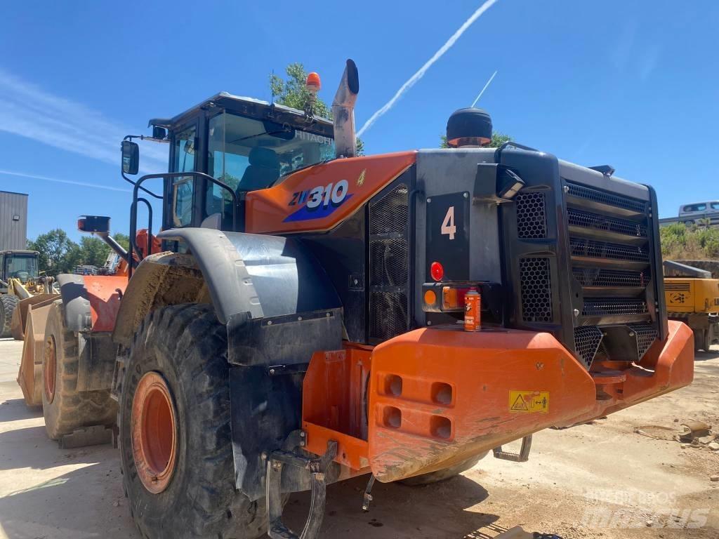 Hitachi ZW 310-6 Колесни товарачи