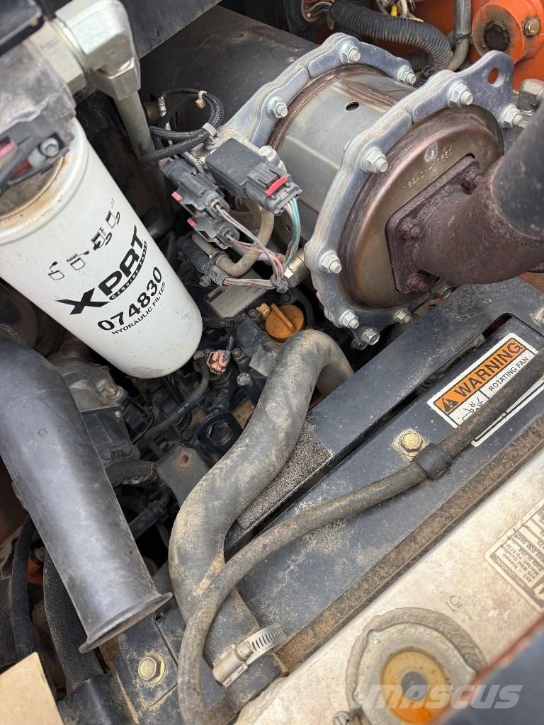 Gehl R 135 Мини товарачи
