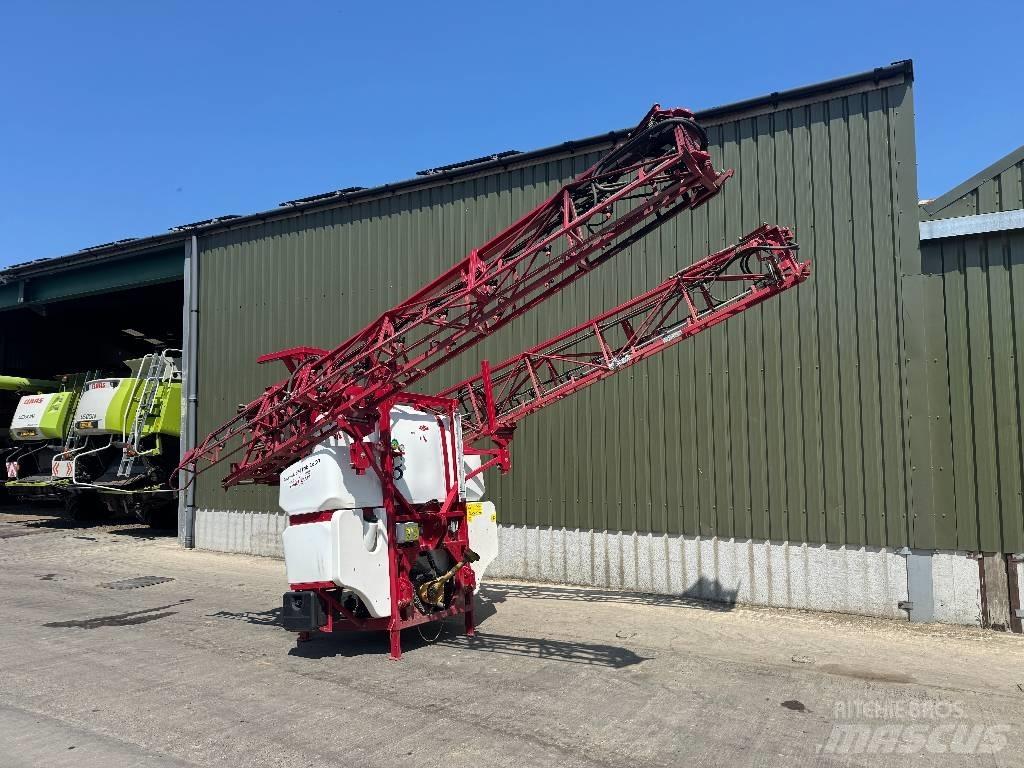 FarmGEM FSE 1600 Навесни пръскачки
