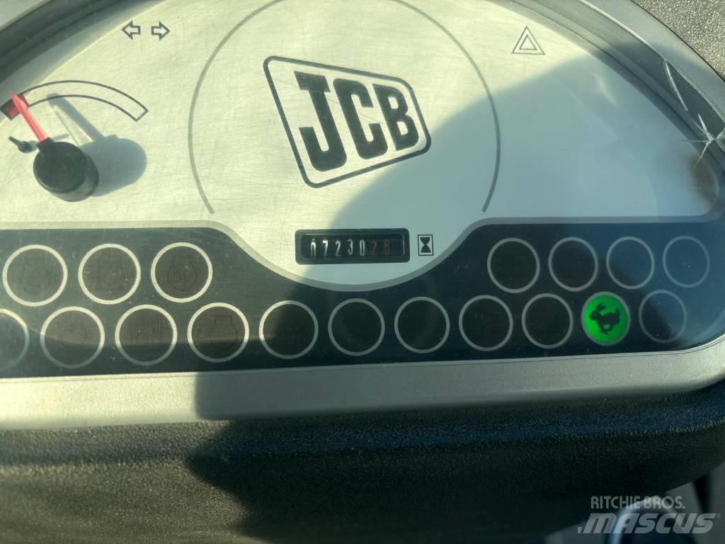 JCB 406 Колесни товарачи