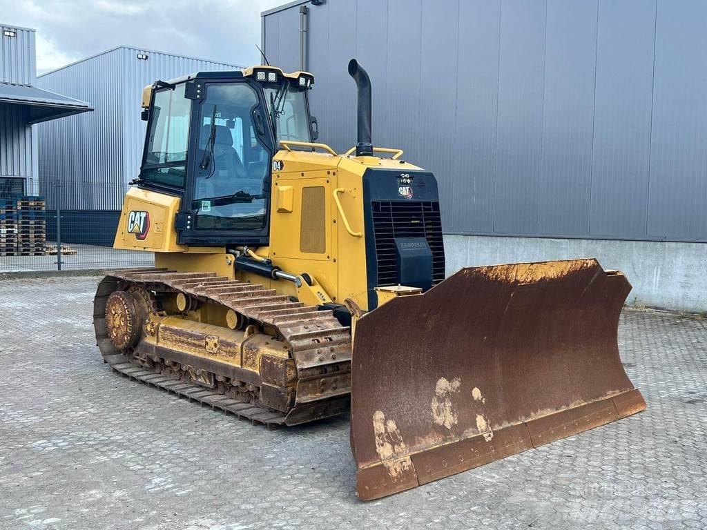 CAT D4-15VP Верижни булдозери
