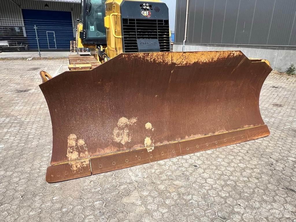 CAT D4-15VP Верижни булдозери
