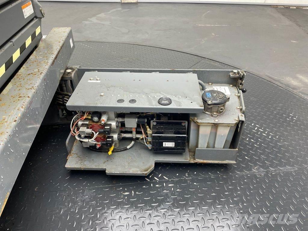 SkyJack SJ3219 Ножични работни платформи