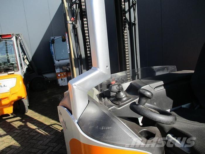 Still FM X12 N Ретрак/ Високоповдигач с изместване на вилката напред