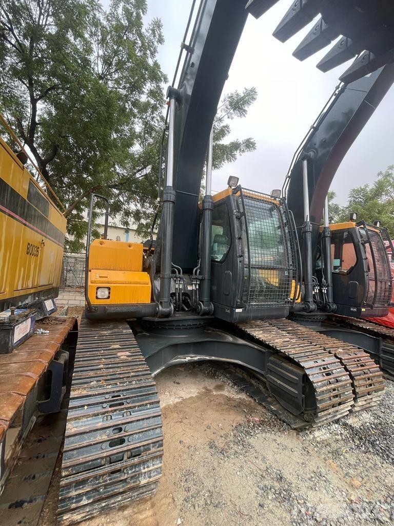 Hyundai R210 Верижен екскаватор