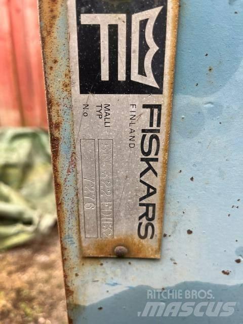 Fiskars 4x8 Дискови брани