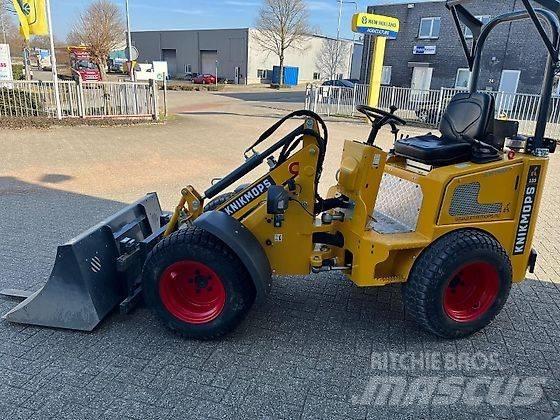Knikmops KM 130 Мини товарачи