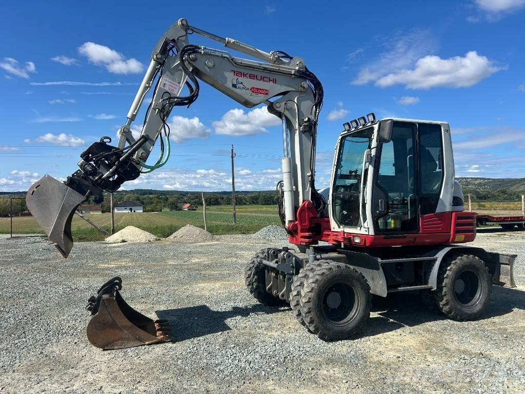 Takeuchi TB 295 W Колесни екскаватори