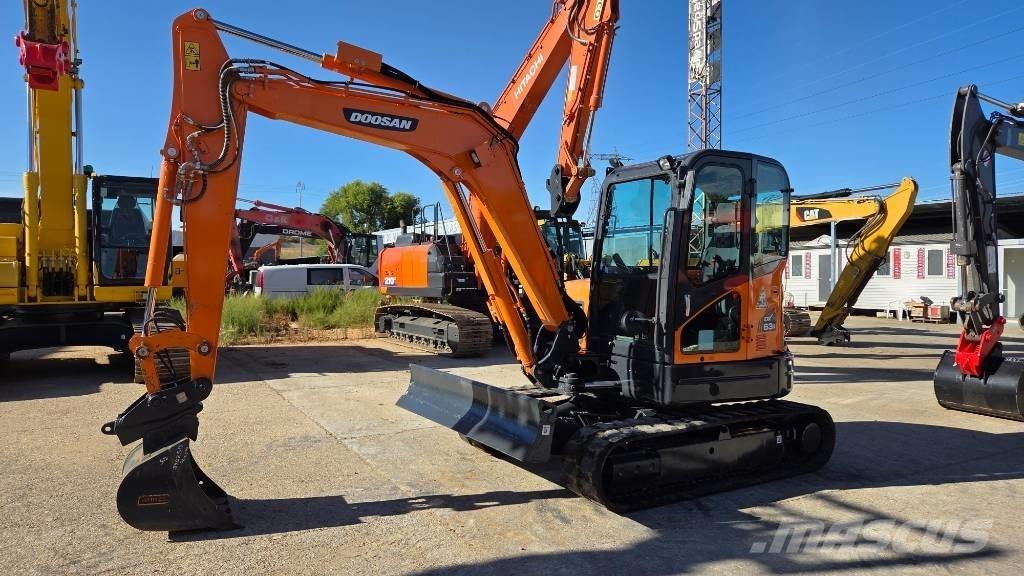 Doosan DX 63 R Мини екскаватори < 7 т