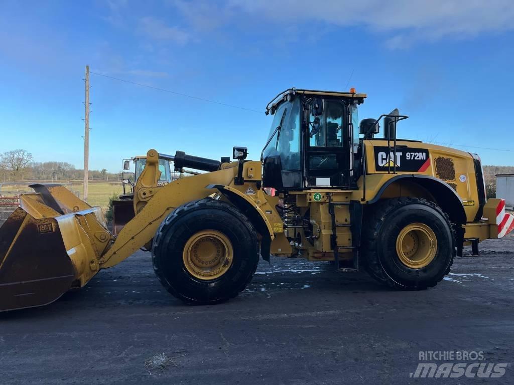 CAT 972 M Колесни товарачи