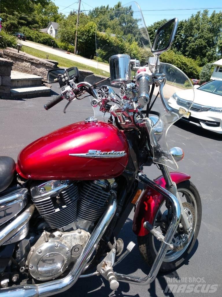 Honda VT1100 Работни лодки / Баркаси