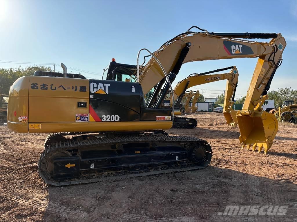 CAT 320 D L Верижен екскаватор
