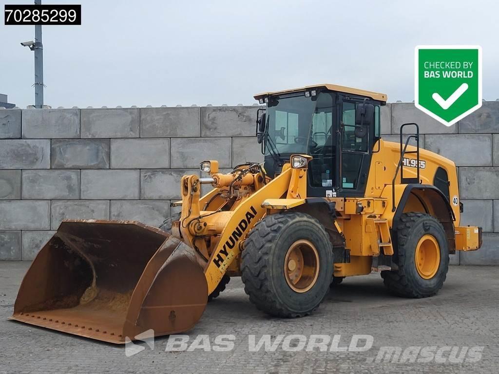 Hyundai HL955 Колесни товарачи