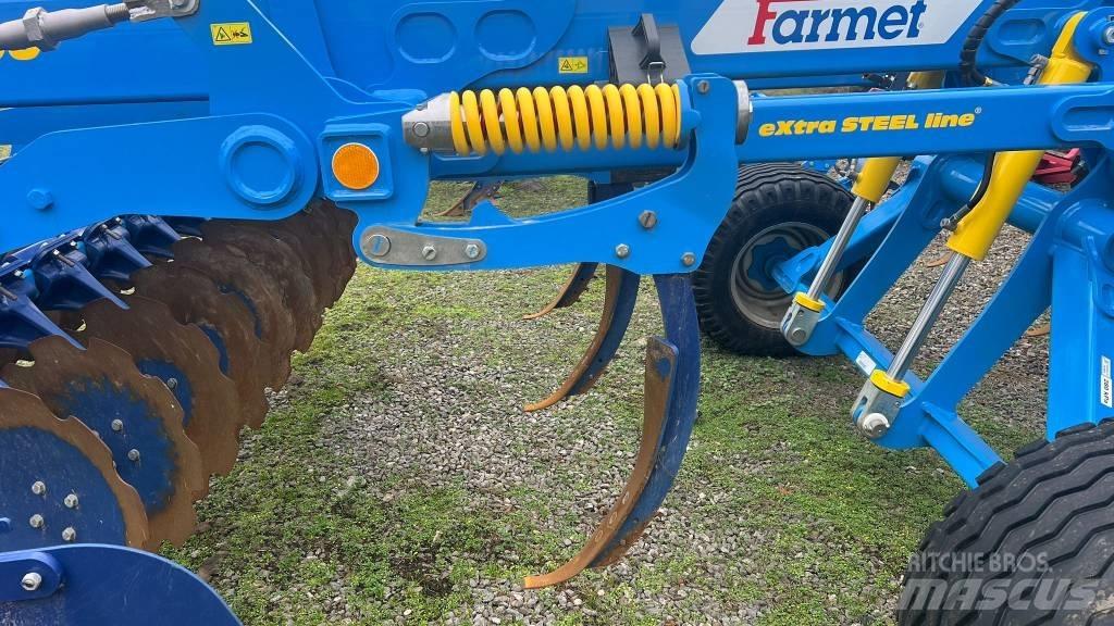 Farmet Triton 300 P Длетови плугове
