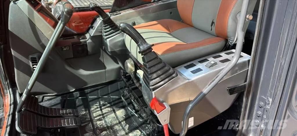 Doosan DX340 Верижен екскаватор