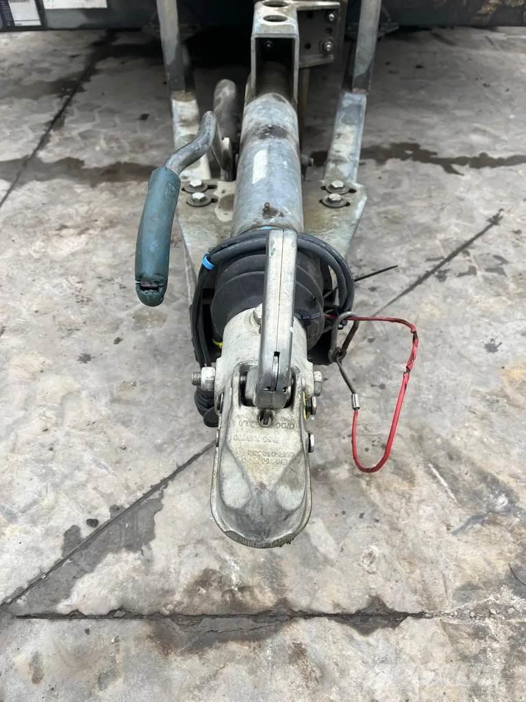 Hapert LF2 Ремаркета за превоз на автомобили
