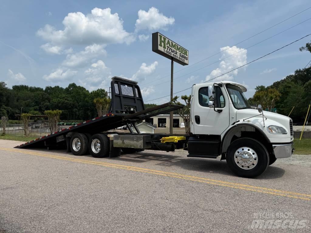 Freightliner M2 Автомобили за пътна помощ
