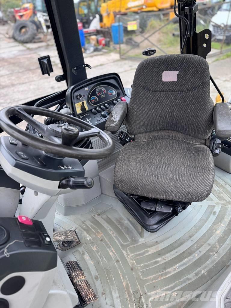 CAT 428E Товарач със заден ексватор