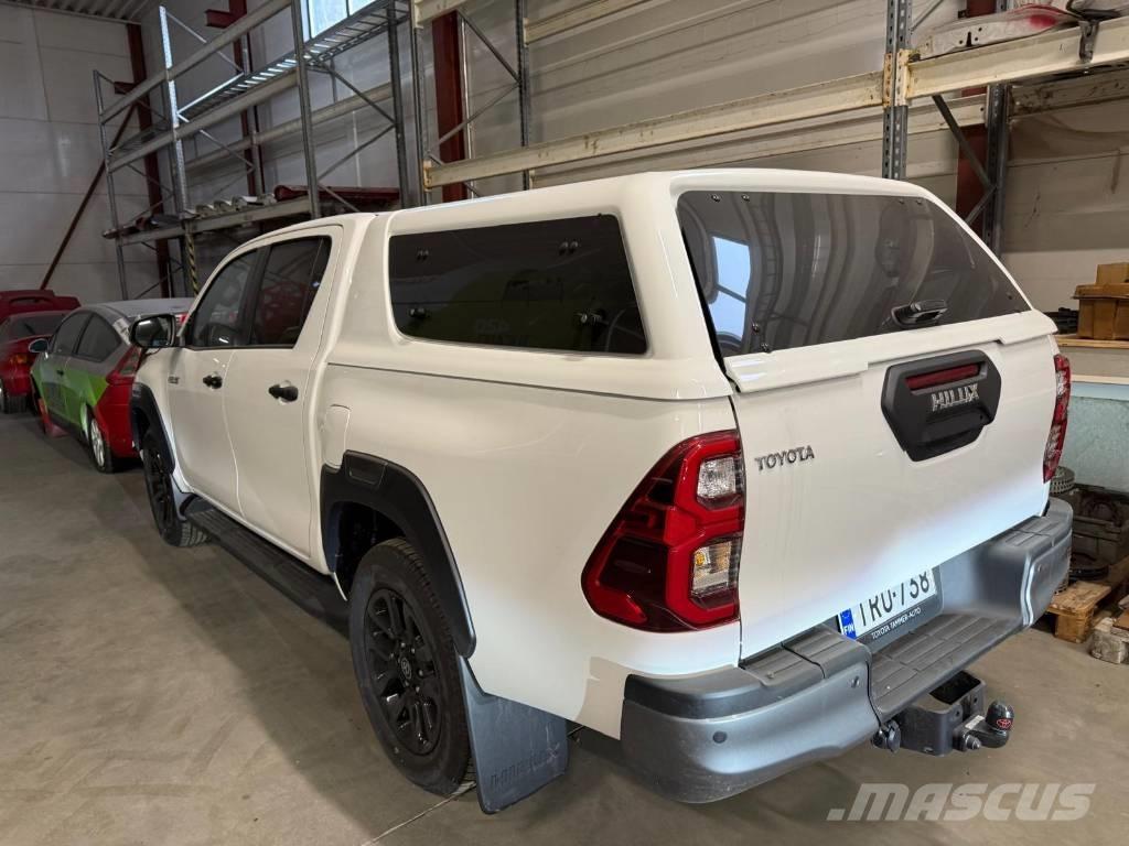 Toyota Hilux 2.8D Ванове за доставки