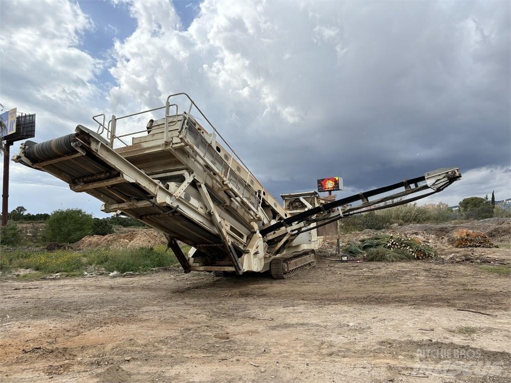 Metso Nordberg ST352 Мобилни скрийнери
