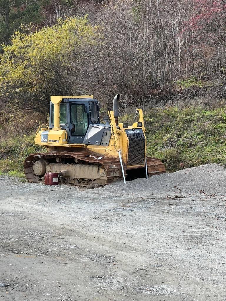 Komatsu D 65 PX Стрели и рамена
