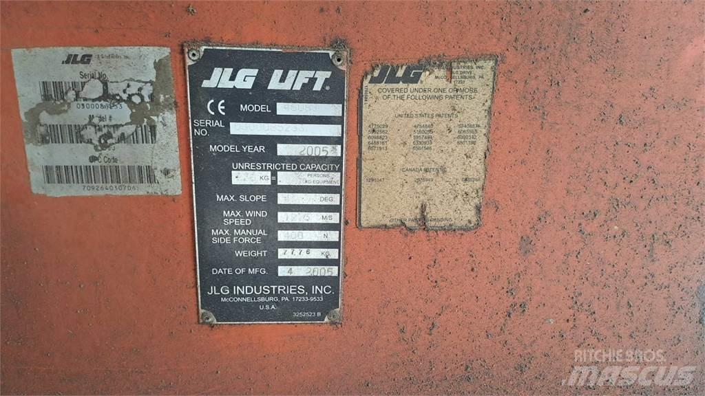 JLG 460SJ Телескопични повдигачи
