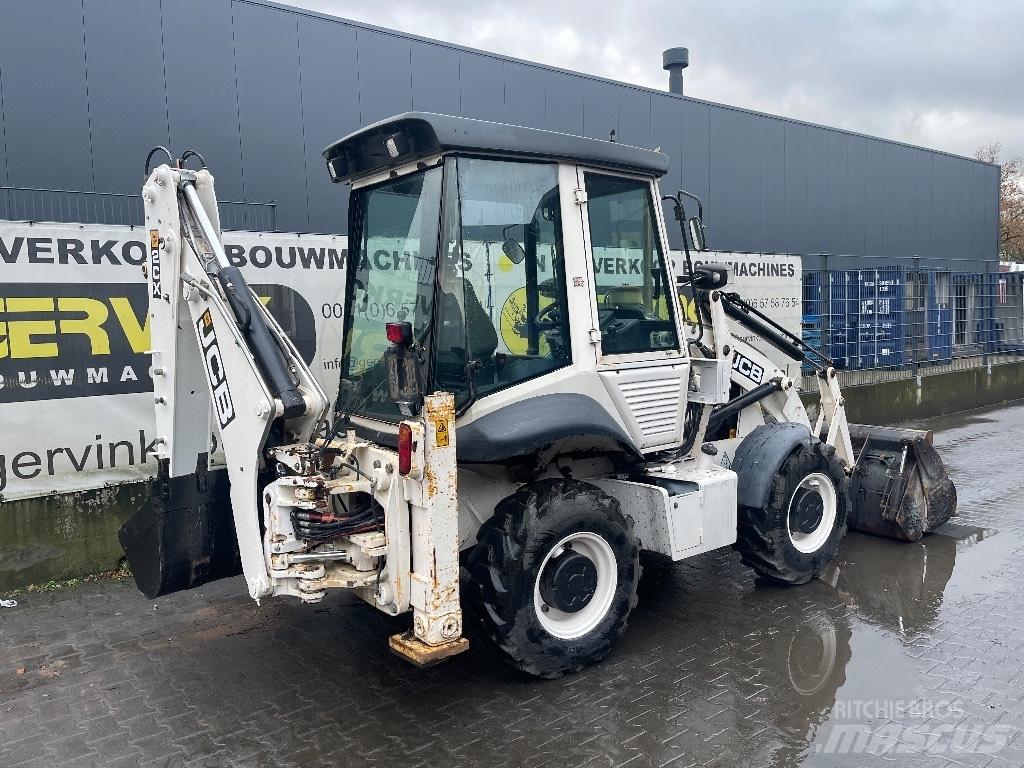 JCB 2 CX Товарач със заден ексватор