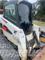 Bobcat T870 Мини товарачи
