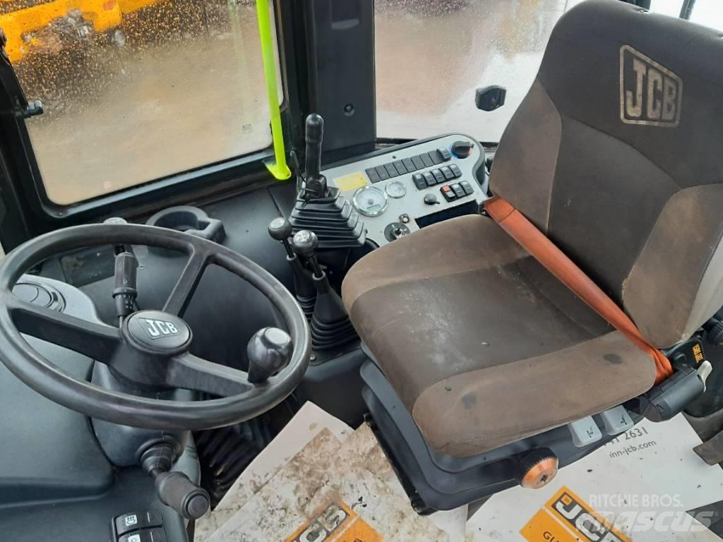 JCB 2 CX Товарач със заден ексватор