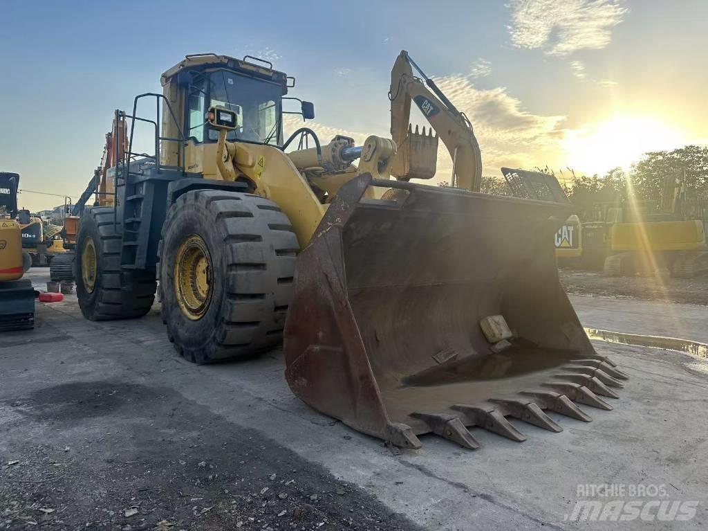 Komatsu WA 600 Колесни товарачи