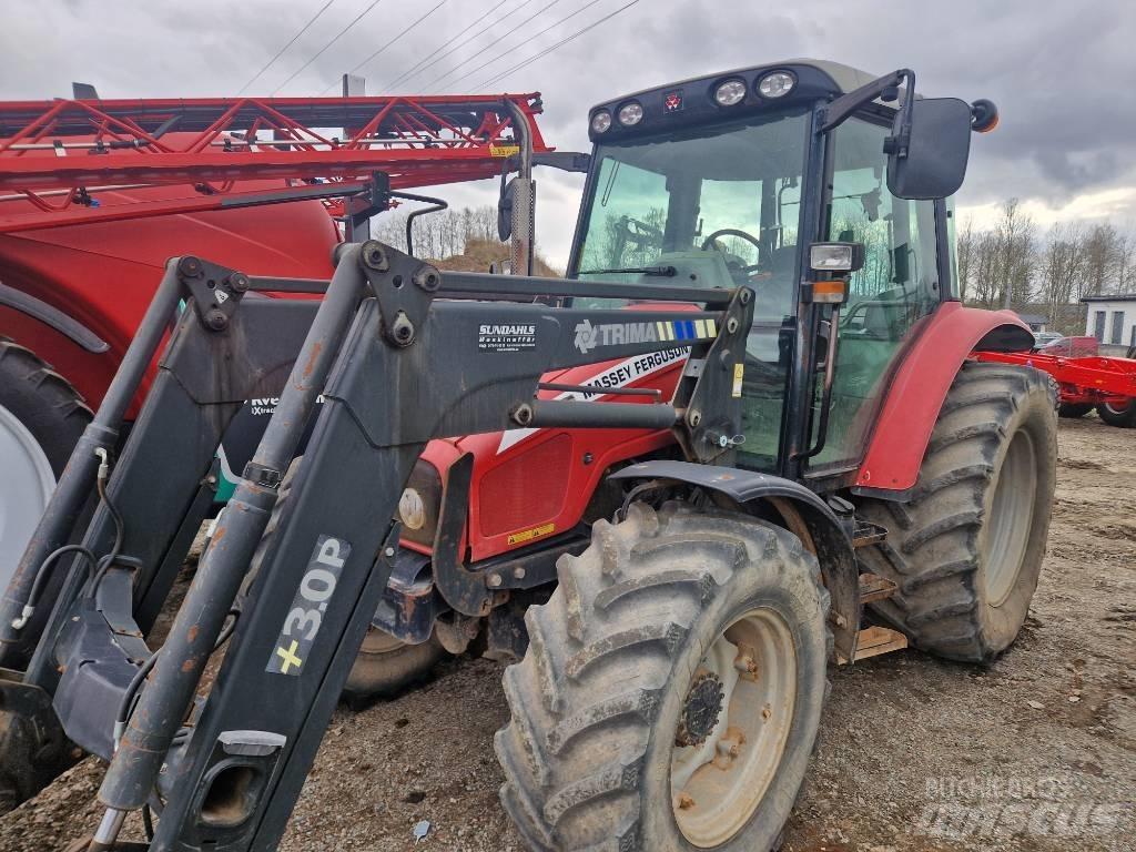 Massey Ferguson 5455 Трактори