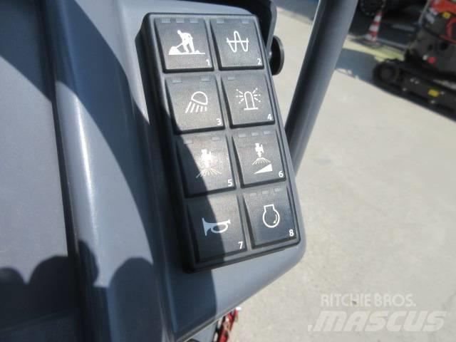 Dynapac CC 1300 VI Двойни барабанни ролки
