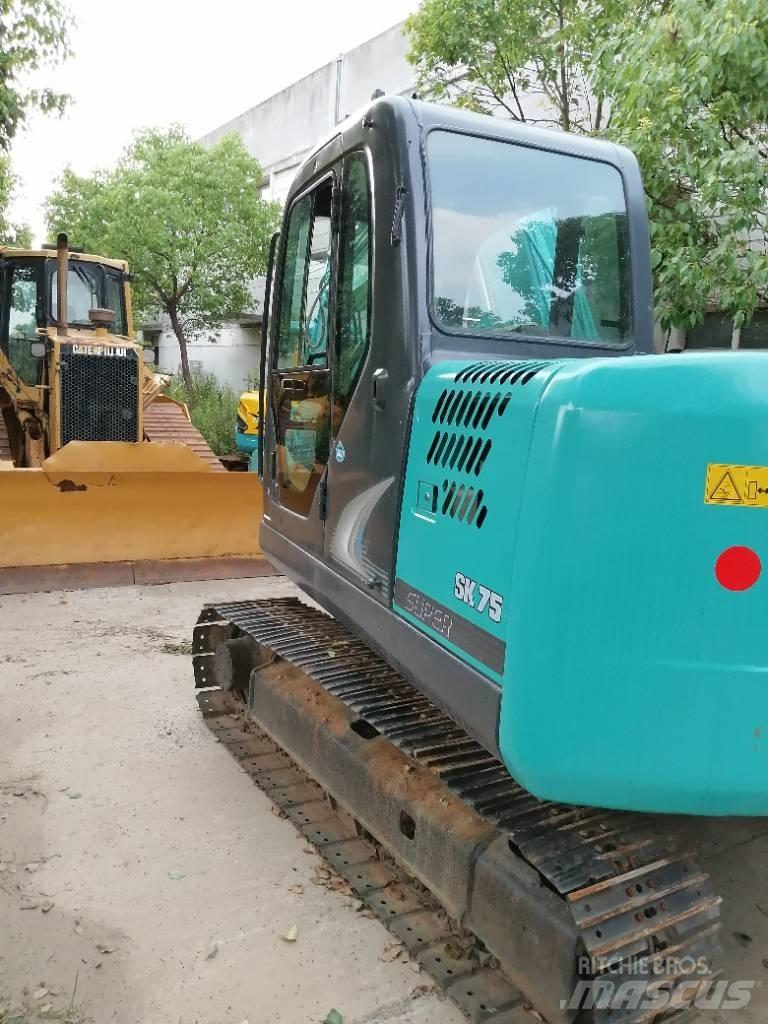 Kobelco SK 75 Верижен екскаватор