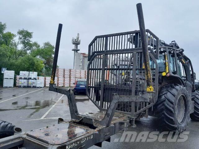 Valtra N153 Горски трактори