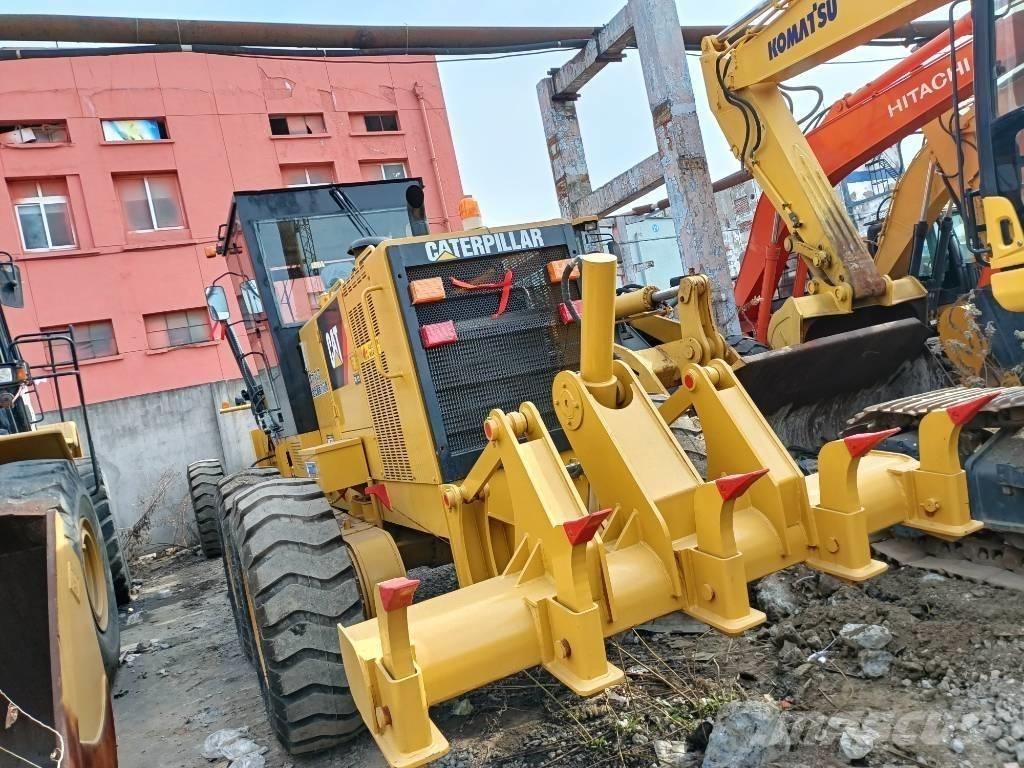 CAT 140K Грейдери