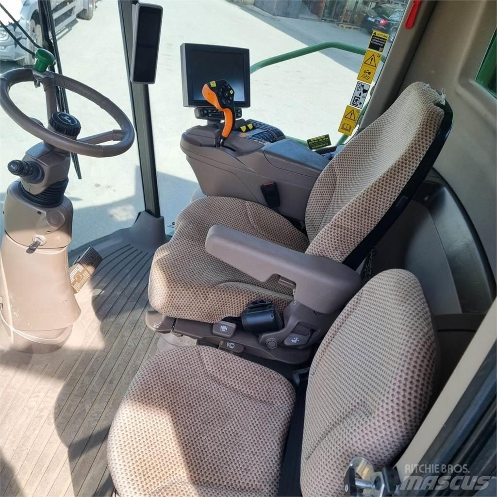 John Deere S 790 Комбайни