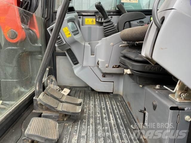 Kubota kx 080 Средни екскаватори 7т - 12т