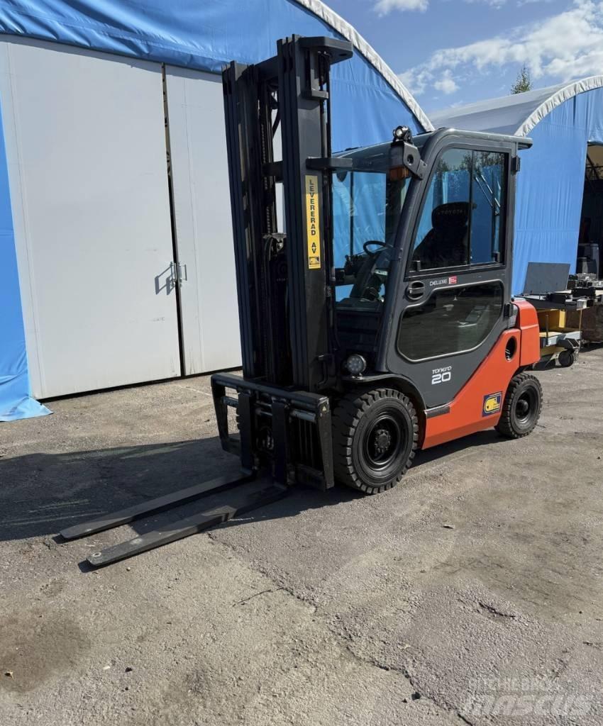 Toyota truck 8 FDF20 Дизелови камиони