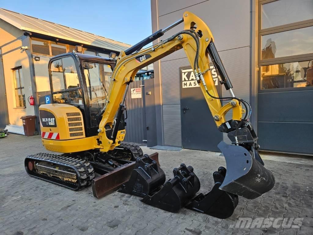 CAT 302.7 D CR Мини екскаватори < 7 т