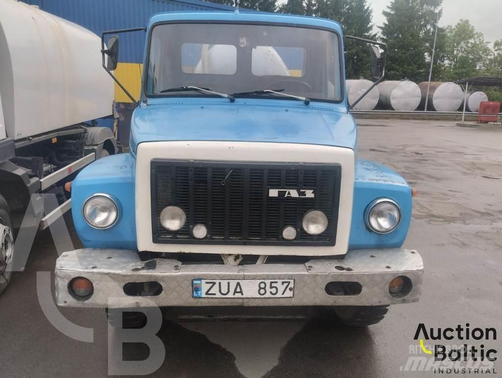 Gaz 3307 Прахосмукачки
