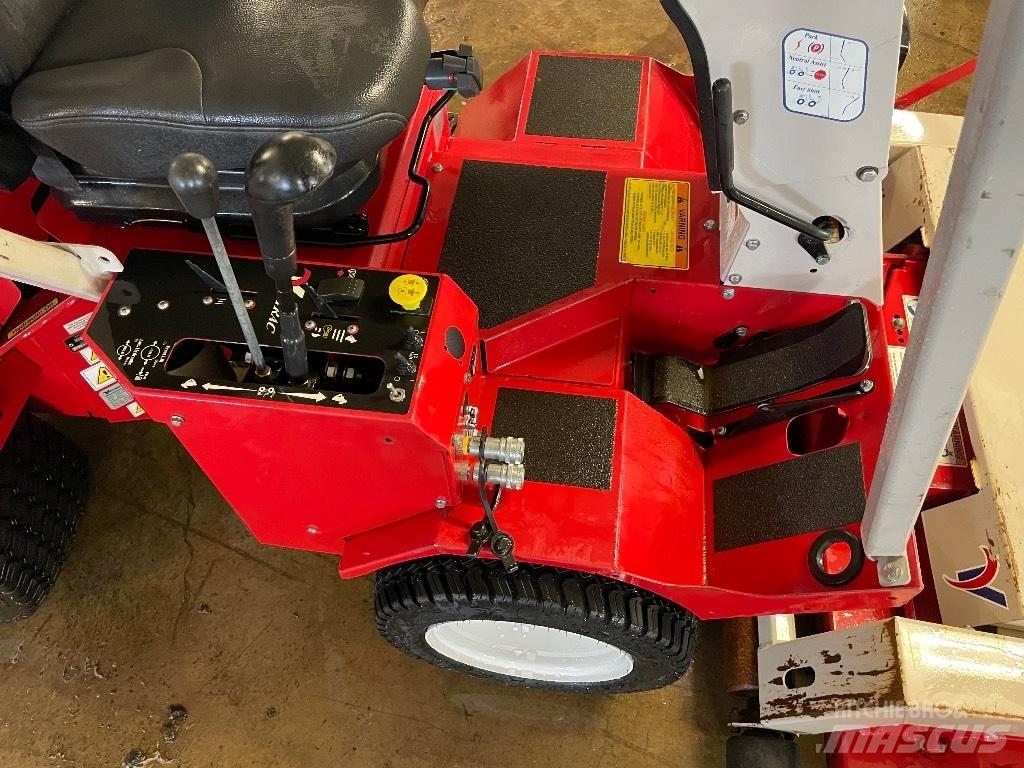 Ventrac 3100 Тракторни косачки