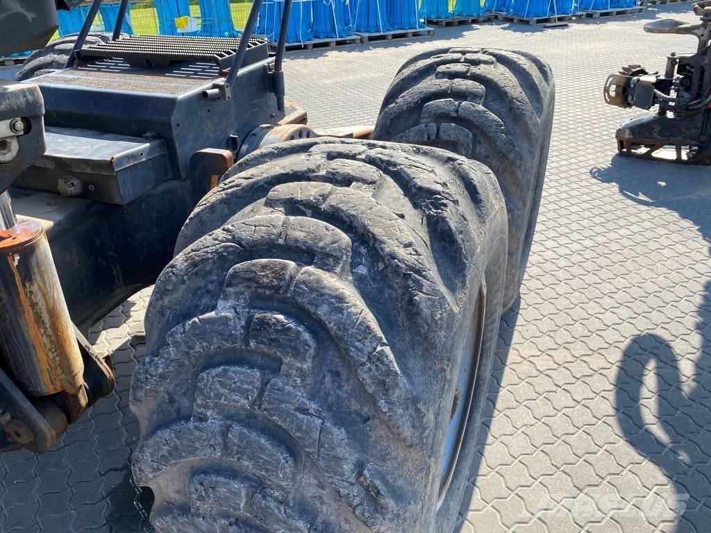 Komatsu 911.5 Харвестери