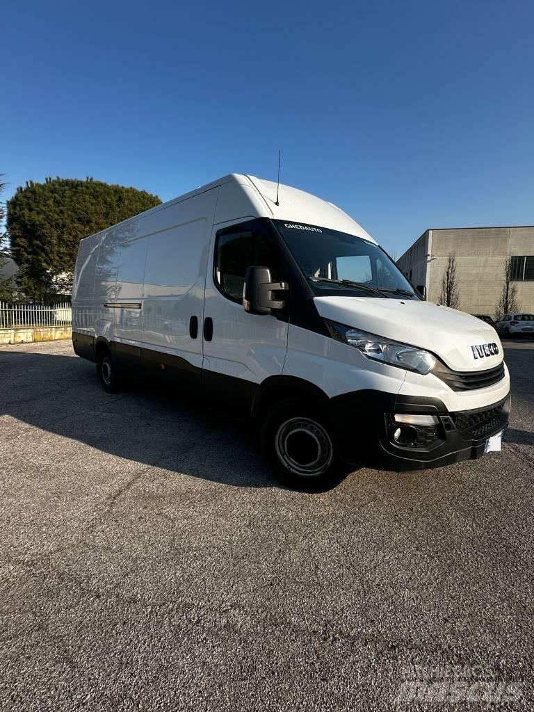Iveco Daily 35 S16 Ванове за доставки